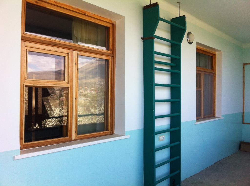 Guest House Nataly Yeghegnadzor Exterior photo