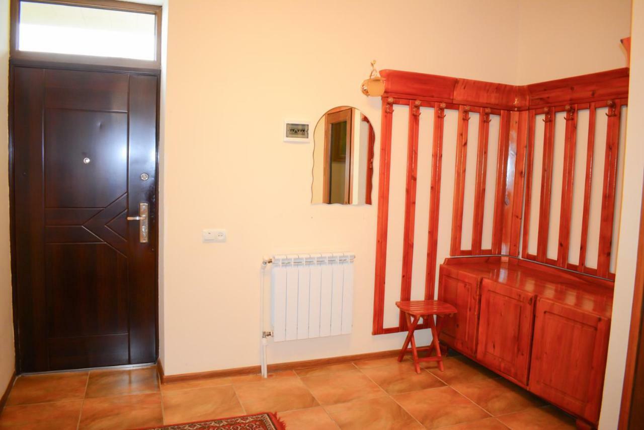 Guest House Nataly Yeghegnadzor Exterior photo