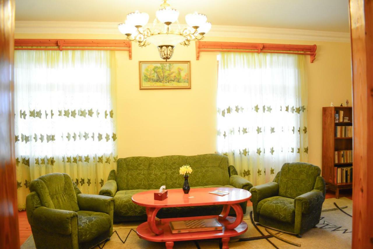 Guest House Nataly Yeghegnadzor Exterior photo